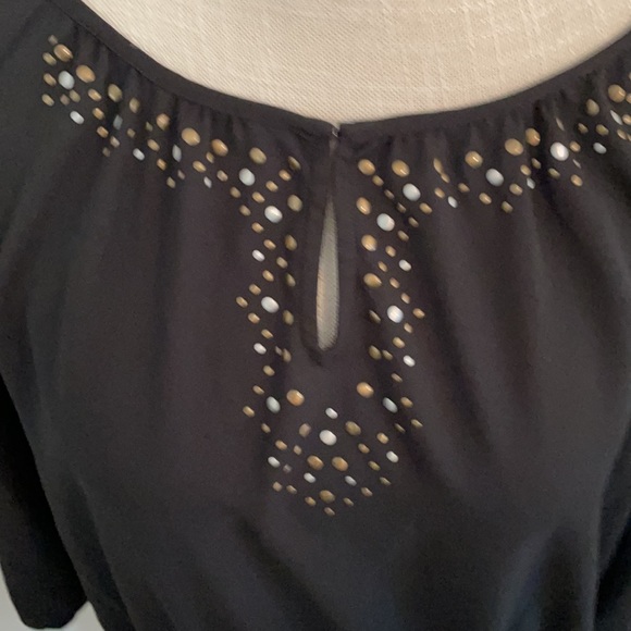 Chico’s Woman’s Long Sleeve Top Size 1 - Picture 2 of 8